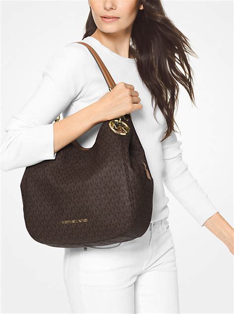 michael kors lilly md tote mk signature pvc vanilla|Lillie Large Logo Shoulder Bag .